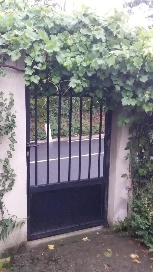 Ferme Maya Saint-Genet-Lerpt Εξωτερικό φωτογραφία